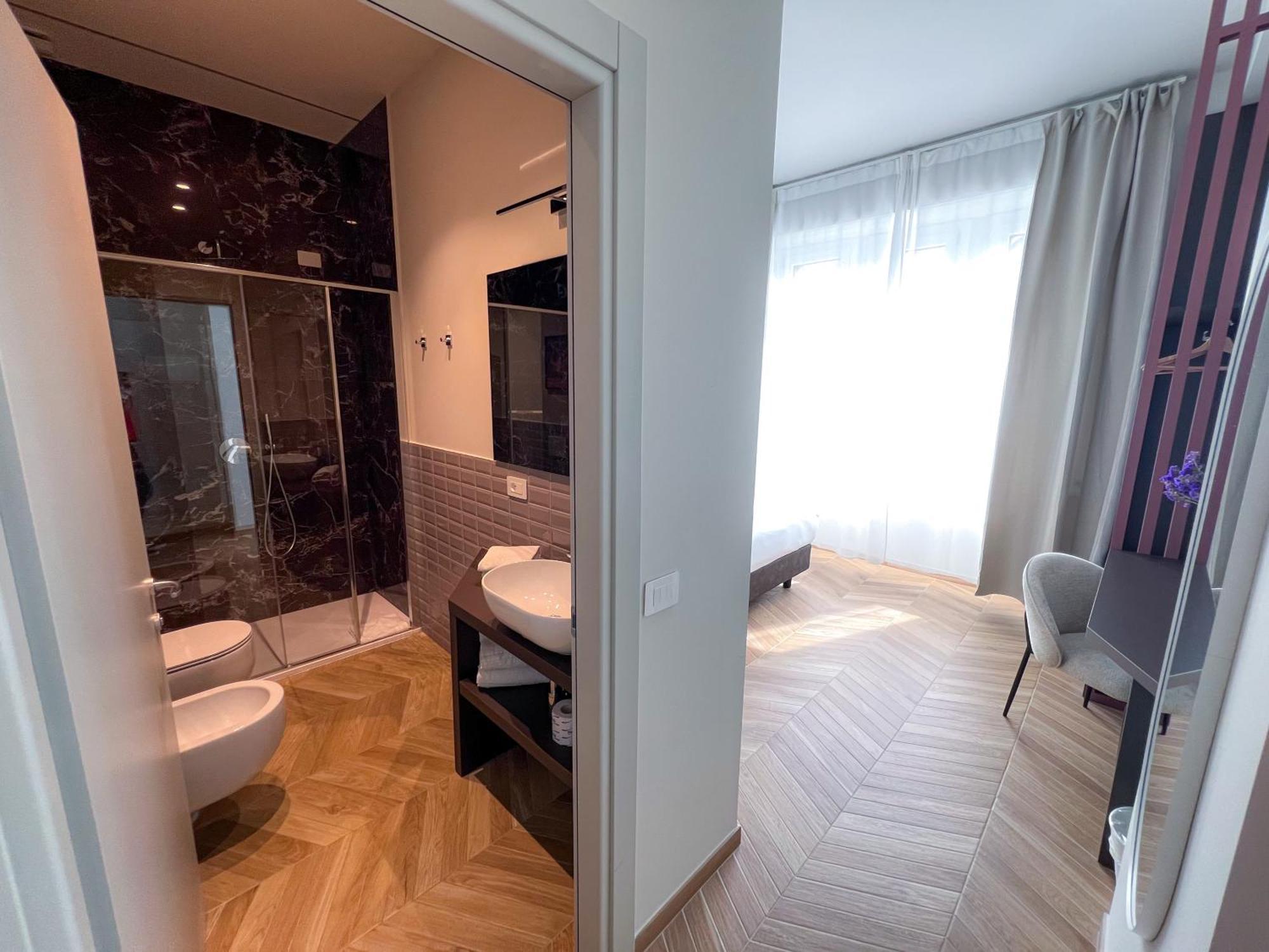 Hotel Rossovino Milano Exterior photo